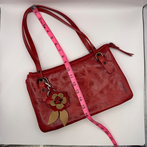 Red Italian Leather Shoulder Bag Flower Charm Zip Top Adjustable Straps - Picture 4 of 8